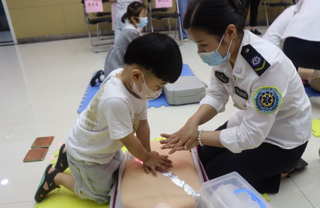 �߼���ͯ���Kģ�M��